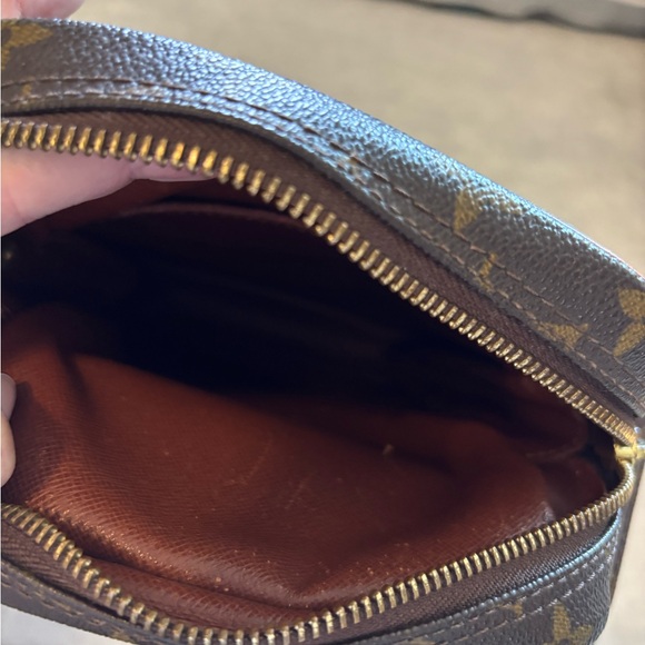 Louis Vuitton Amazon Monogram Messenger Bag - Black and Brown - Picture 3 of 13